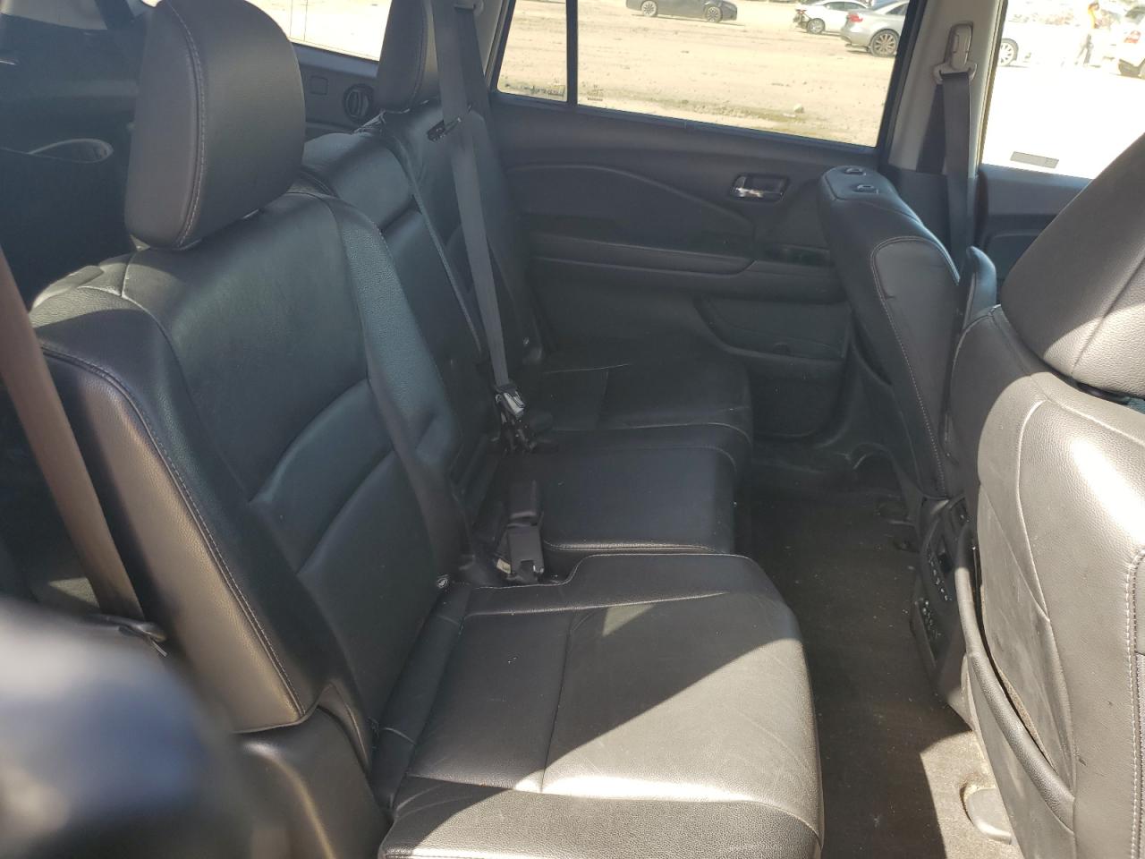 2018 Honda Pilot Touring VIN: 5FNYF5H98JB013874 Lot: 85082065