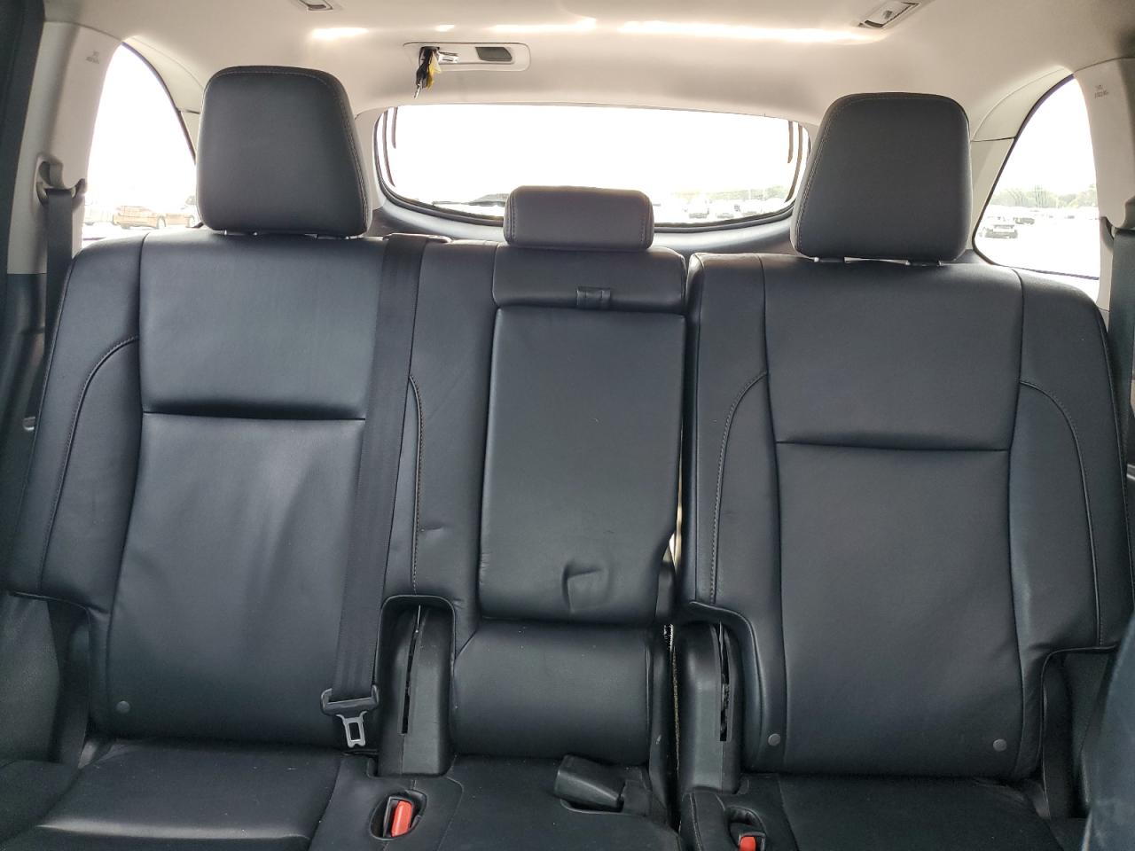 2014 Toyota Highlander Xle VIN: 5TDJKRFH0ES051258 Lot: 85196475