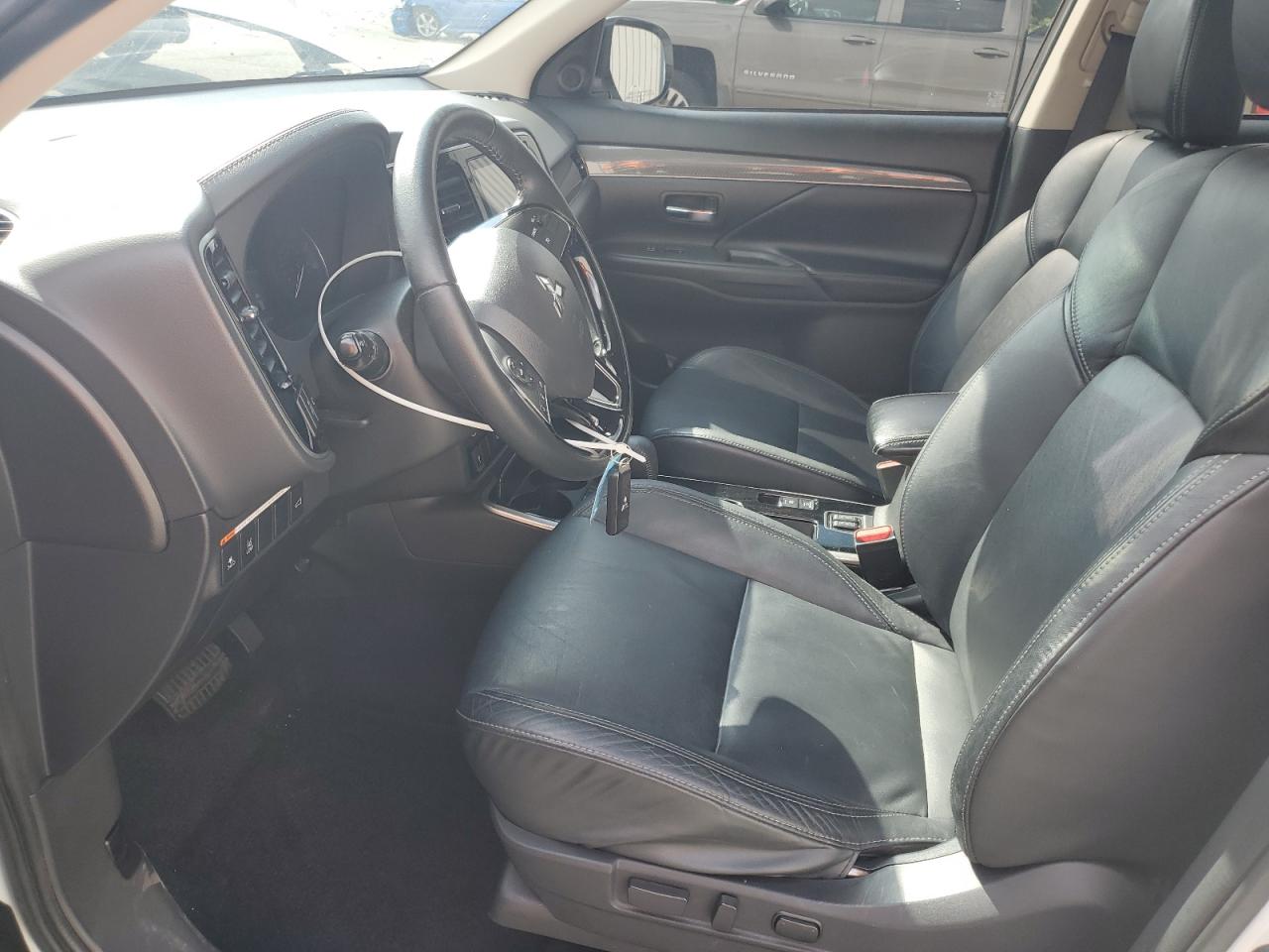 2020 Mitsubishi Outlander Se VIN: JA4AD3A34LZ045567 Lot: 84946465