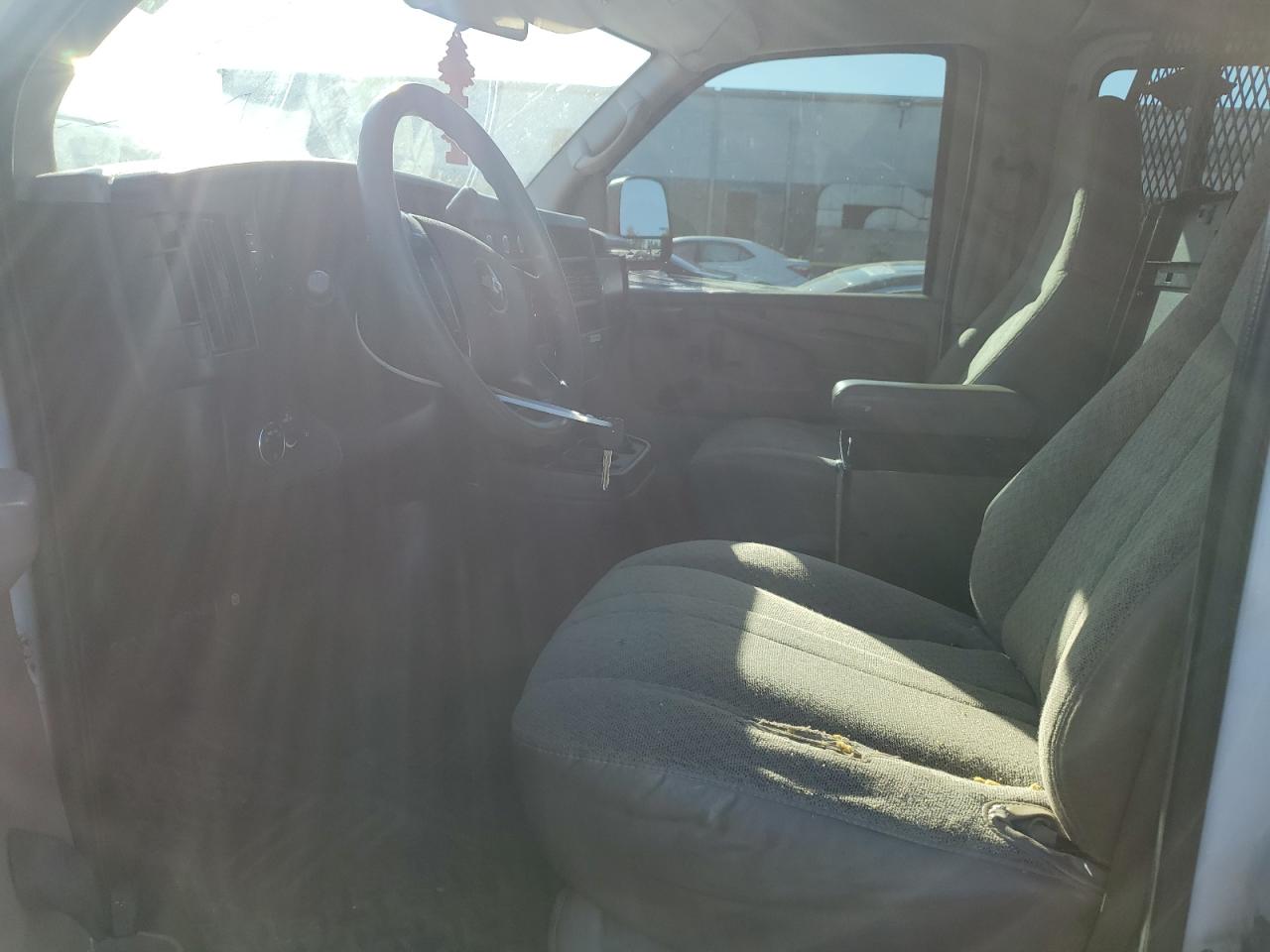 2008 Chevrolet Express G1500 VIN: 1GCFG15X281215452 Lot: 84552165
