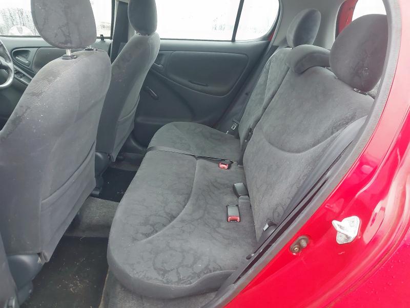 2001 TOYOTA YARIS CDX AUTO 