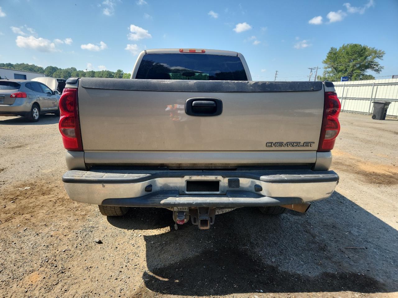 2003 Chevrolet Silverado C2500 Heavy Duty VIN: 1GCHC29U33E104162 Lot: 85274555
