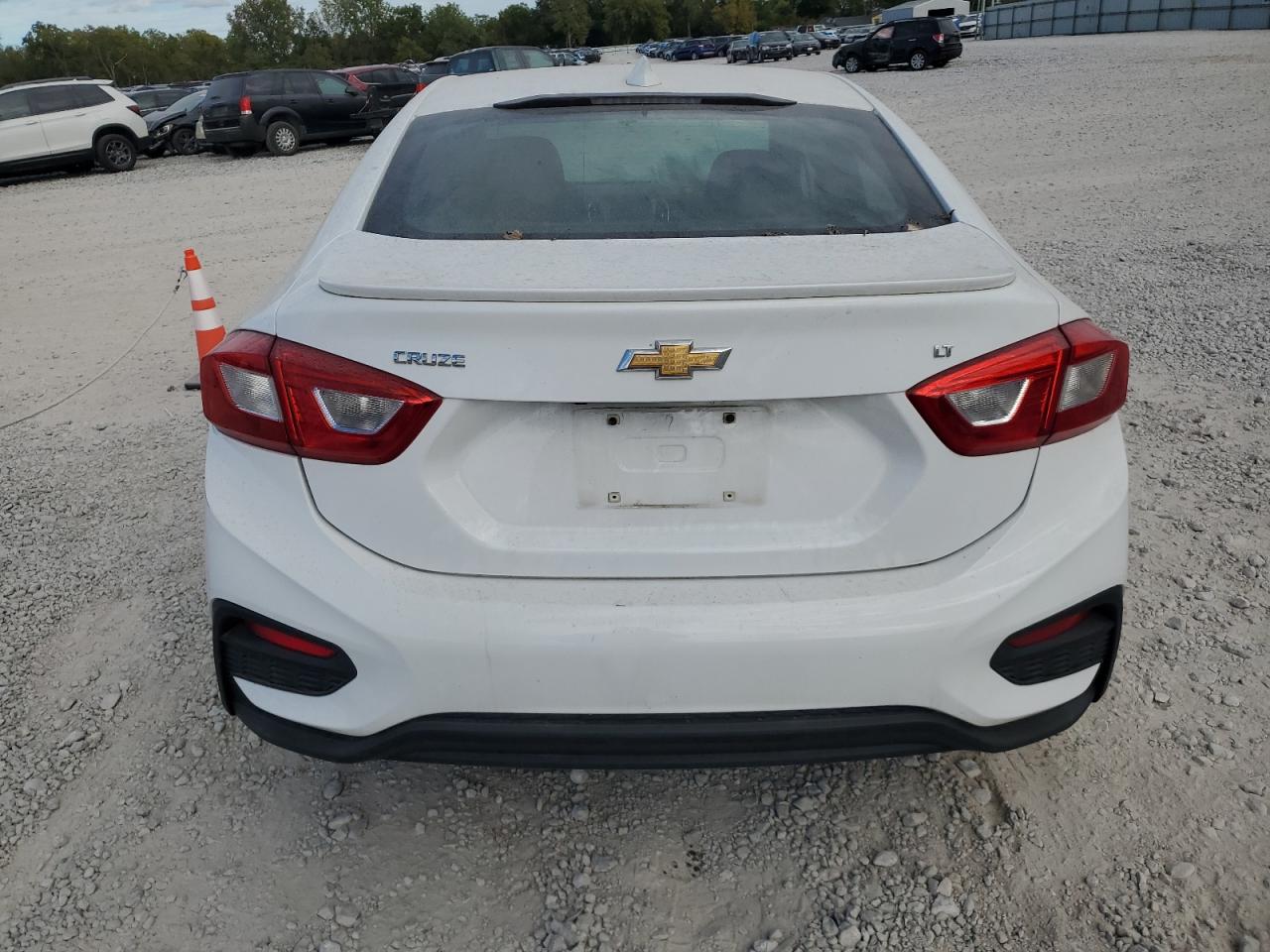 2017 Chevrolet Cruze Lt VIN: 1G1BE5SM4H7121231 Lot: 82186785