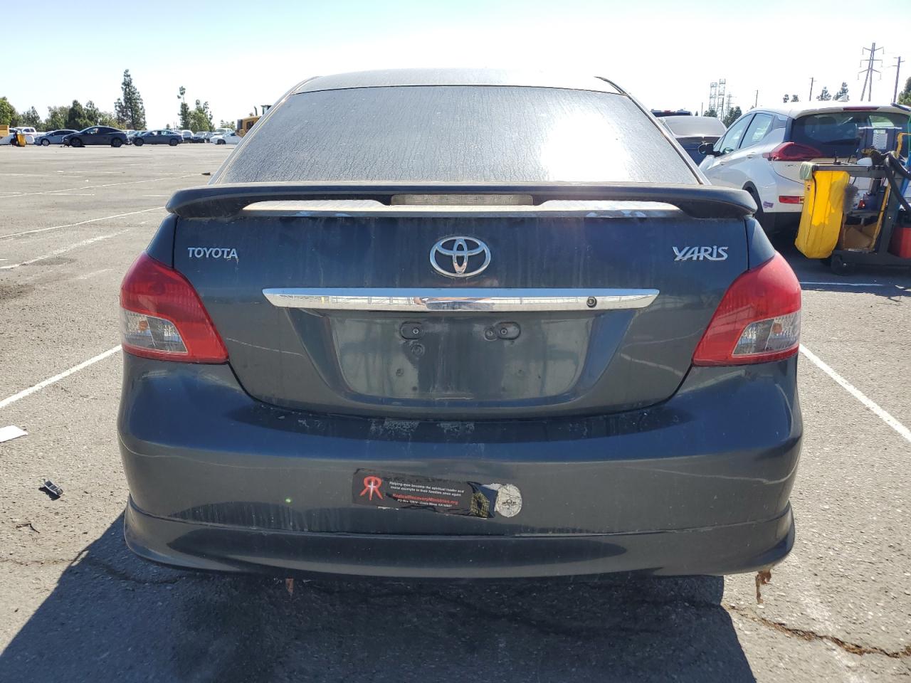 2009 Toyota Yaris VIN: JTDBT903991322755 Lot: 84705955