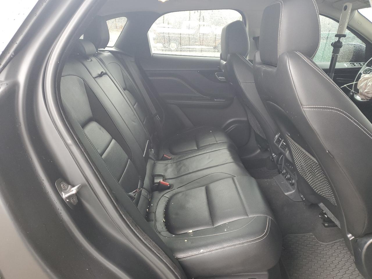 2017 Jaguar F-Pace R - Sport VIN: SADCL2BV2HA490928 Lot: 89738185