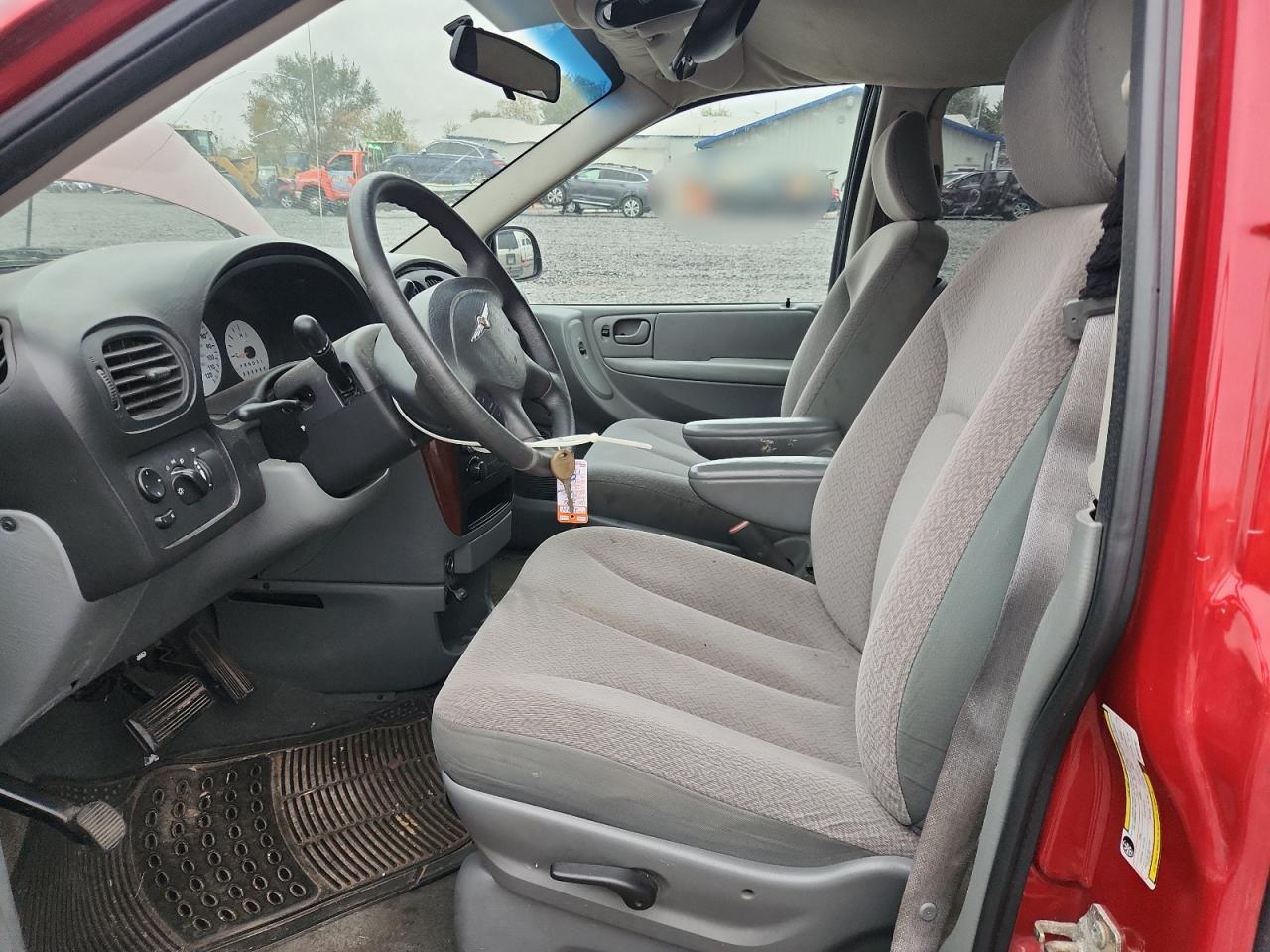 2006 Chrysler Town & Country VIN: 1A4GP45RX6B690792 Lot: 90211055