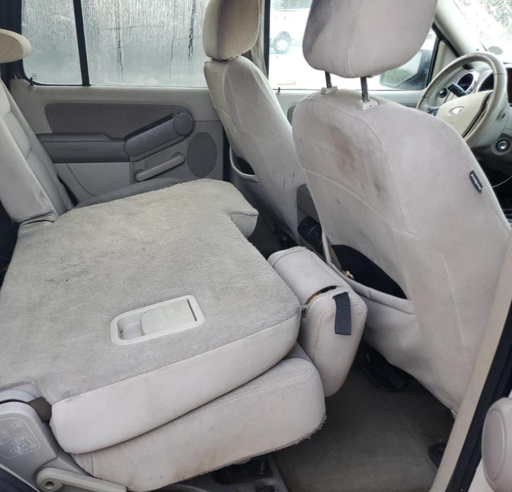 2007 Ford Explorer Xlt VIN: 1FMEU73E97UB62556 Lot: 84475695