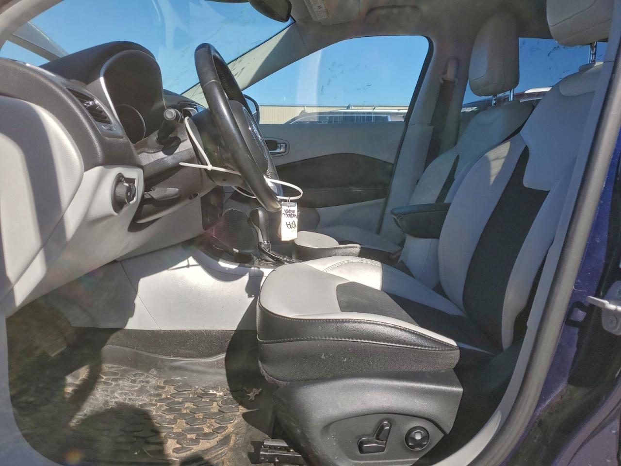 2019 Jeep Compass Latitude VIN: 3C4NJDBB5KT754994 Lot: 90883765