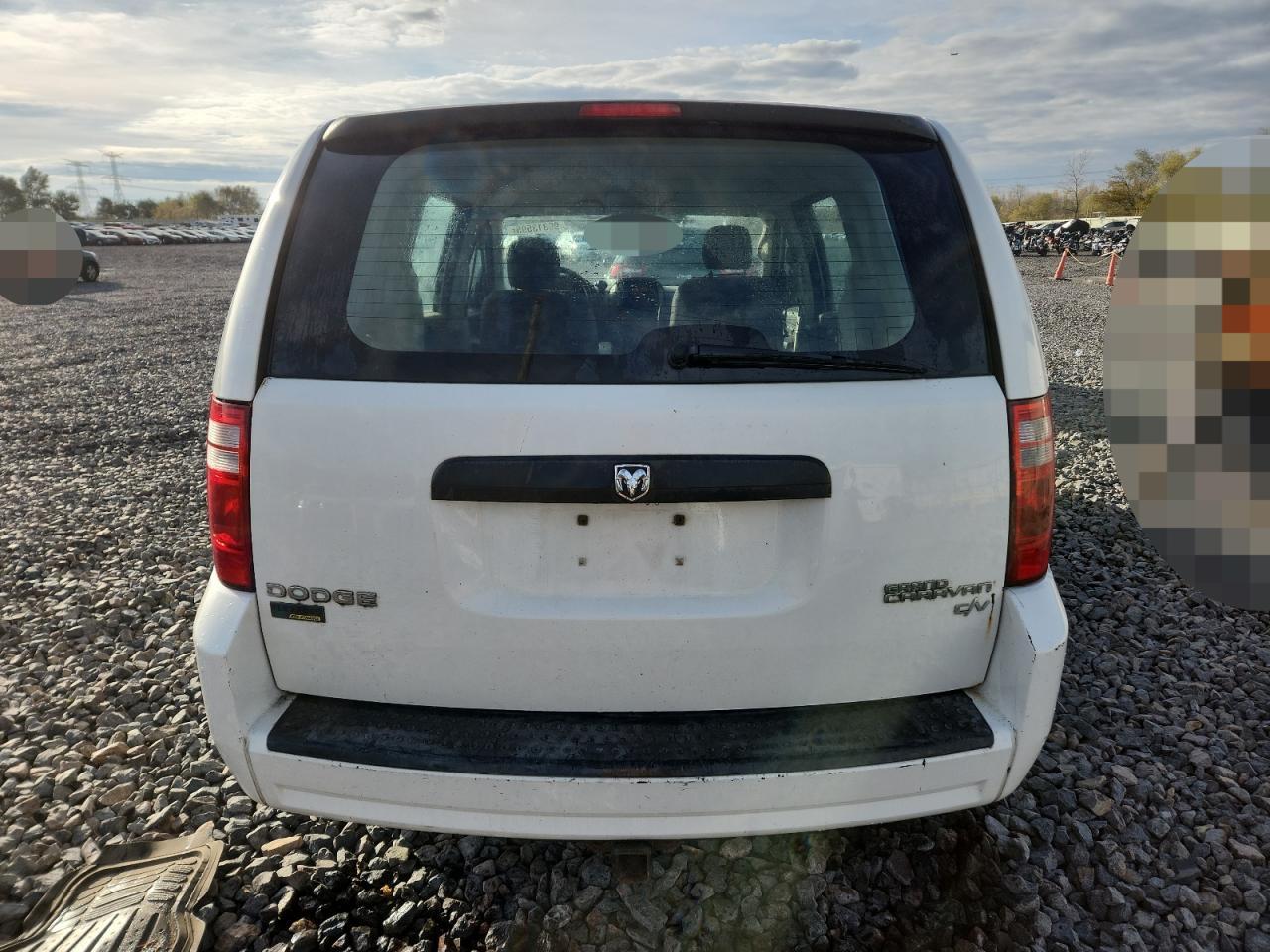 2009 Dodge Grand Caravan C/V VIN: 2D4HN11E19R618812 Lot: 90313595