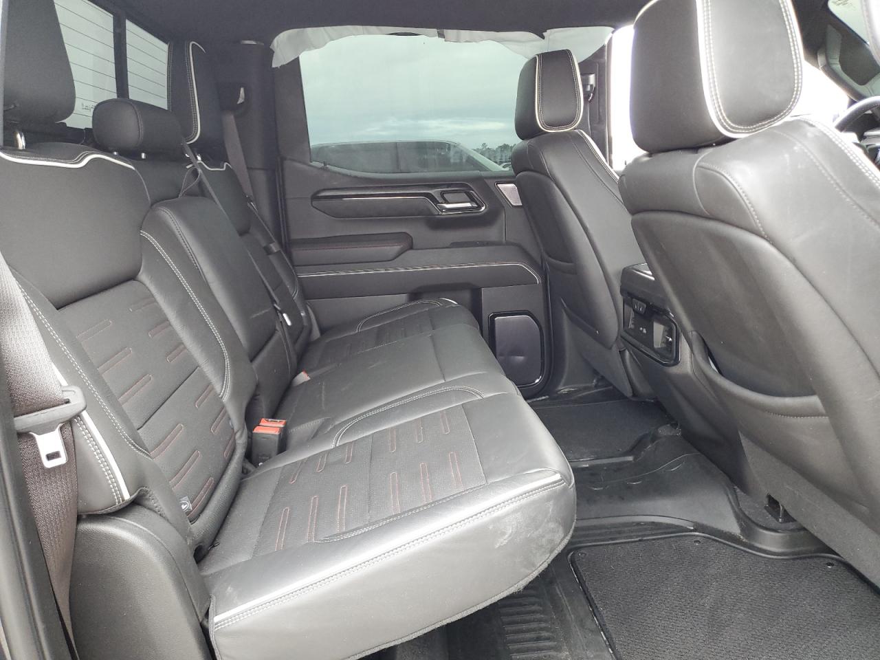 2023 GMC Sierra K1500 At4X VIN: 3GTUUFEL3PG323556 Lot: 82227975