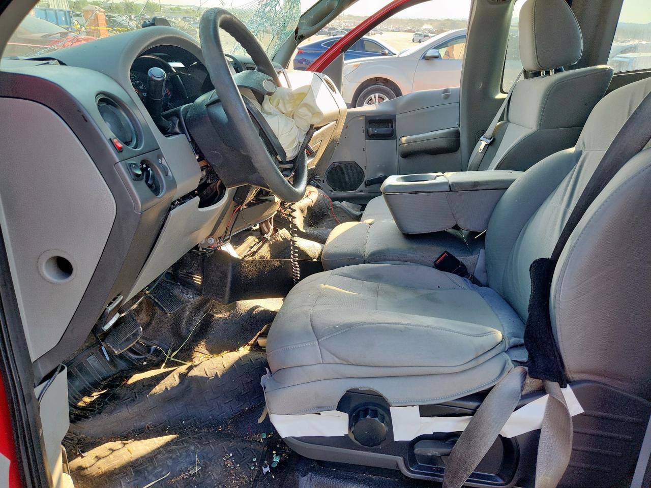 2007 Ford F150 VIN: 1FTRF12237KC67500 Lot: 82208665