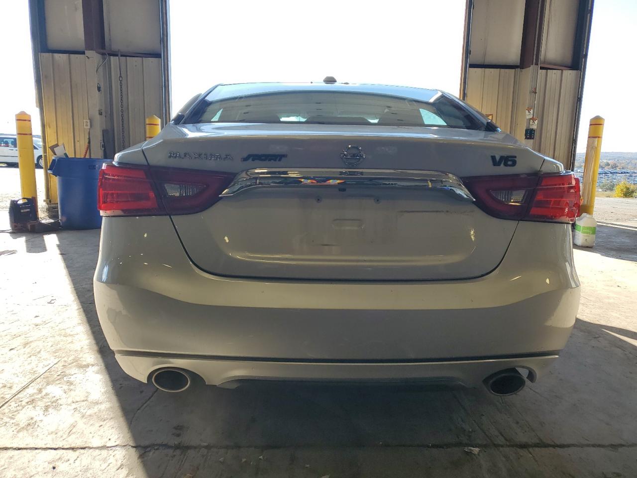 2017 Nissan Maxima 3.5S VIN: 1N4AA6AP2HC437191 Lot: 87235745