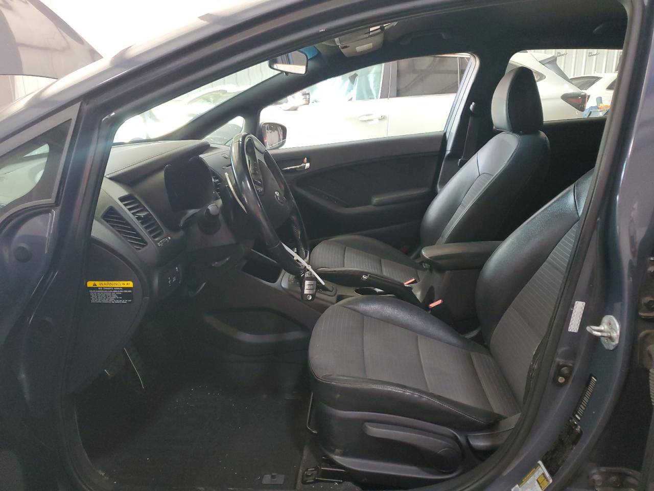 2016 Kia Forte Sx VIN: KNAFZ5A30G5631864 Lot: 85255015