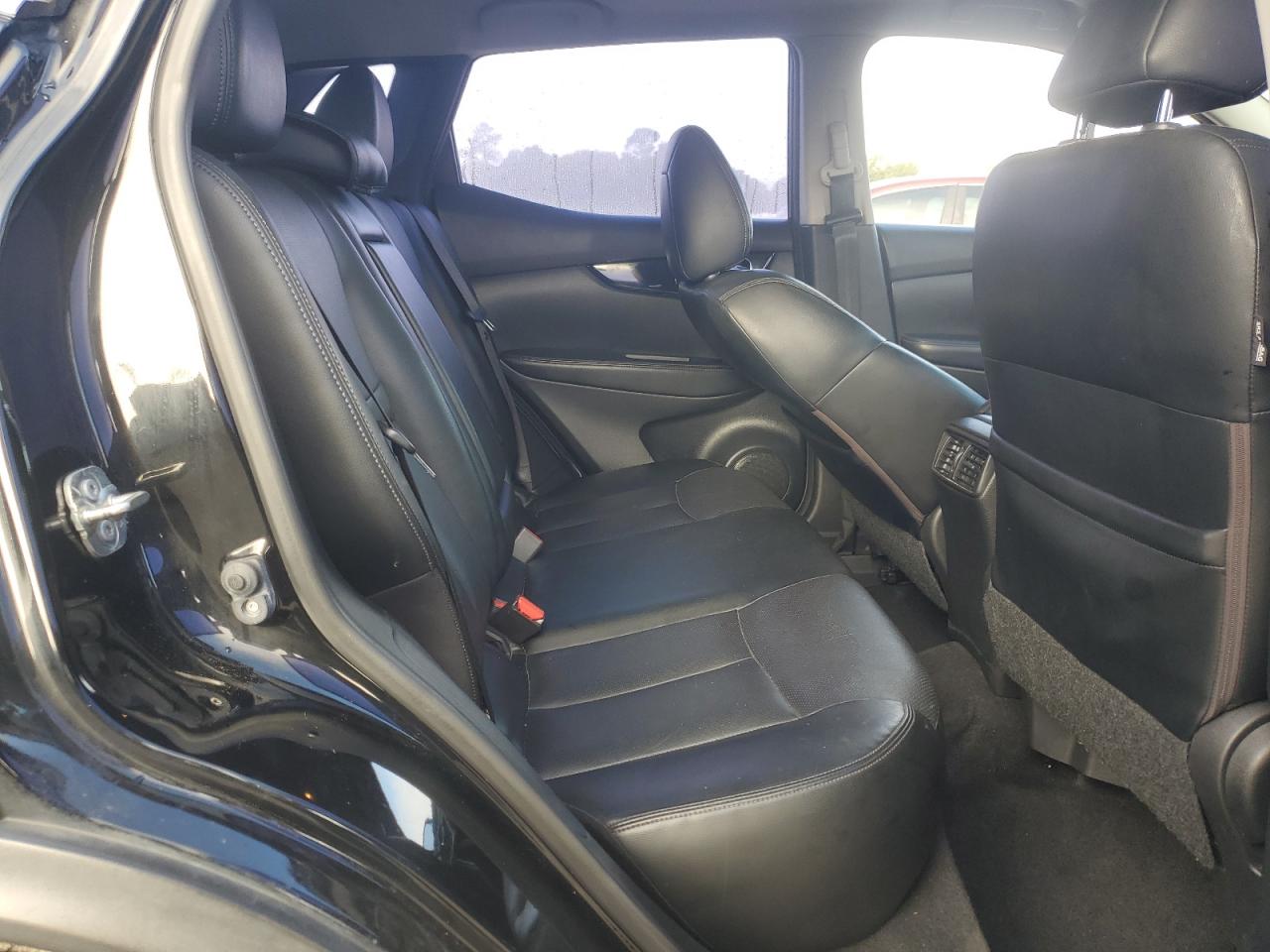 2018 Nissan Rogue Sport S VIN: JN1BJ1CP8JW193407 Lot: 82218755