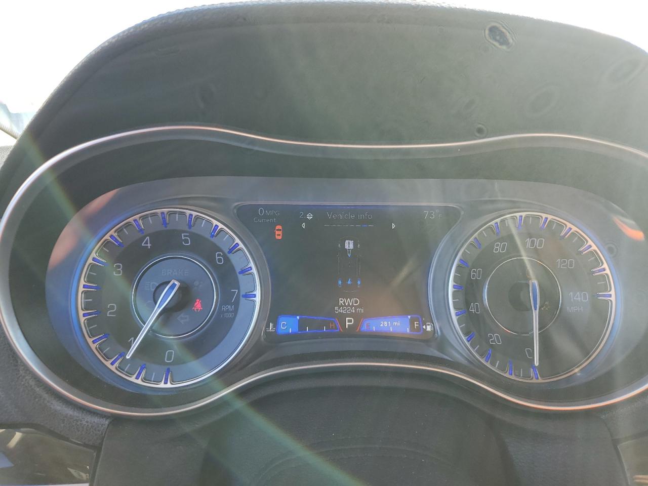 2019 Chrysler 300 Limited VIN: 2C3CCAKGXKH528765 Lot: 85704735