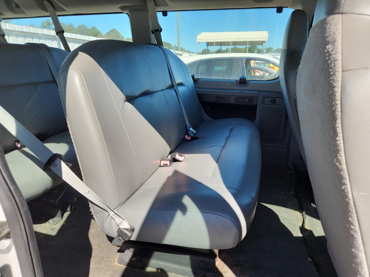 2010 Ford Econoline E350 Super Duty Wagon VIN: 1FBNE3BLXADA33179 Lot: 86447245