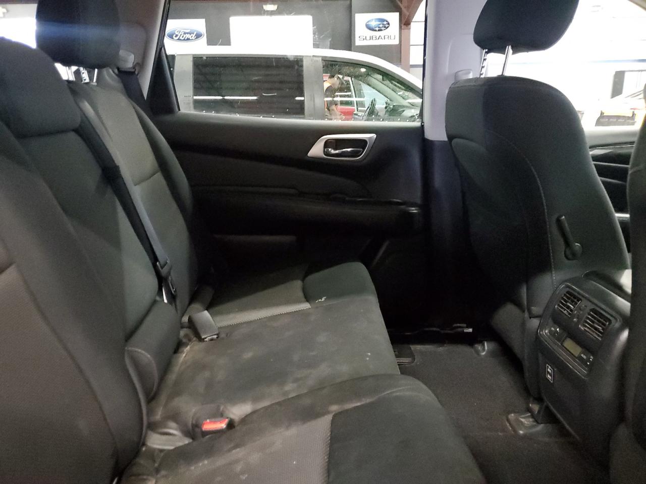 2018 Nissan Pathfinder S VIN: 5N1DR2MM7JC626608 Lot: 85305735
