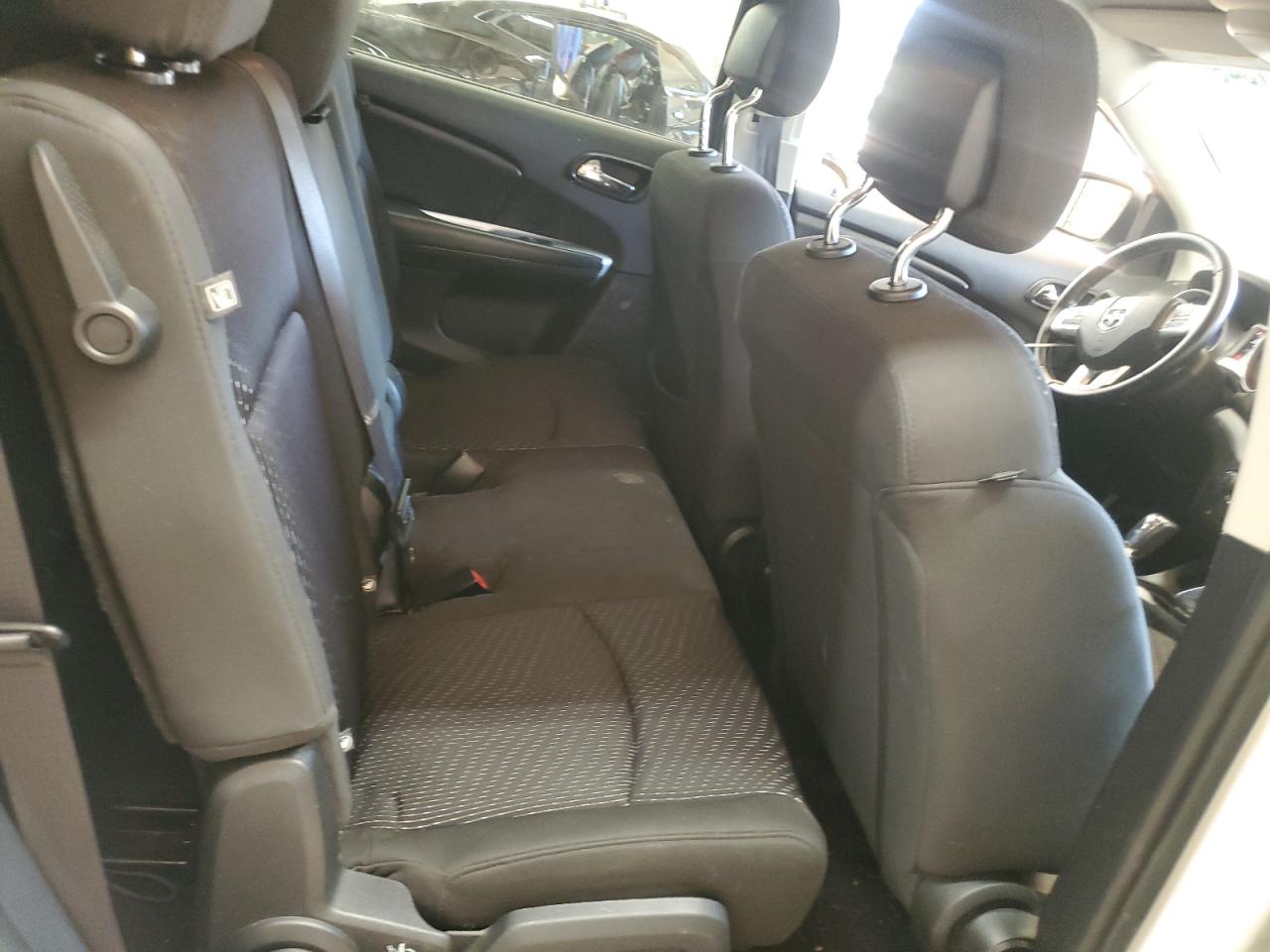 2018 Dodge Journey Se VIN: 3C4PDCAB5JT447416 Lot: 82581545