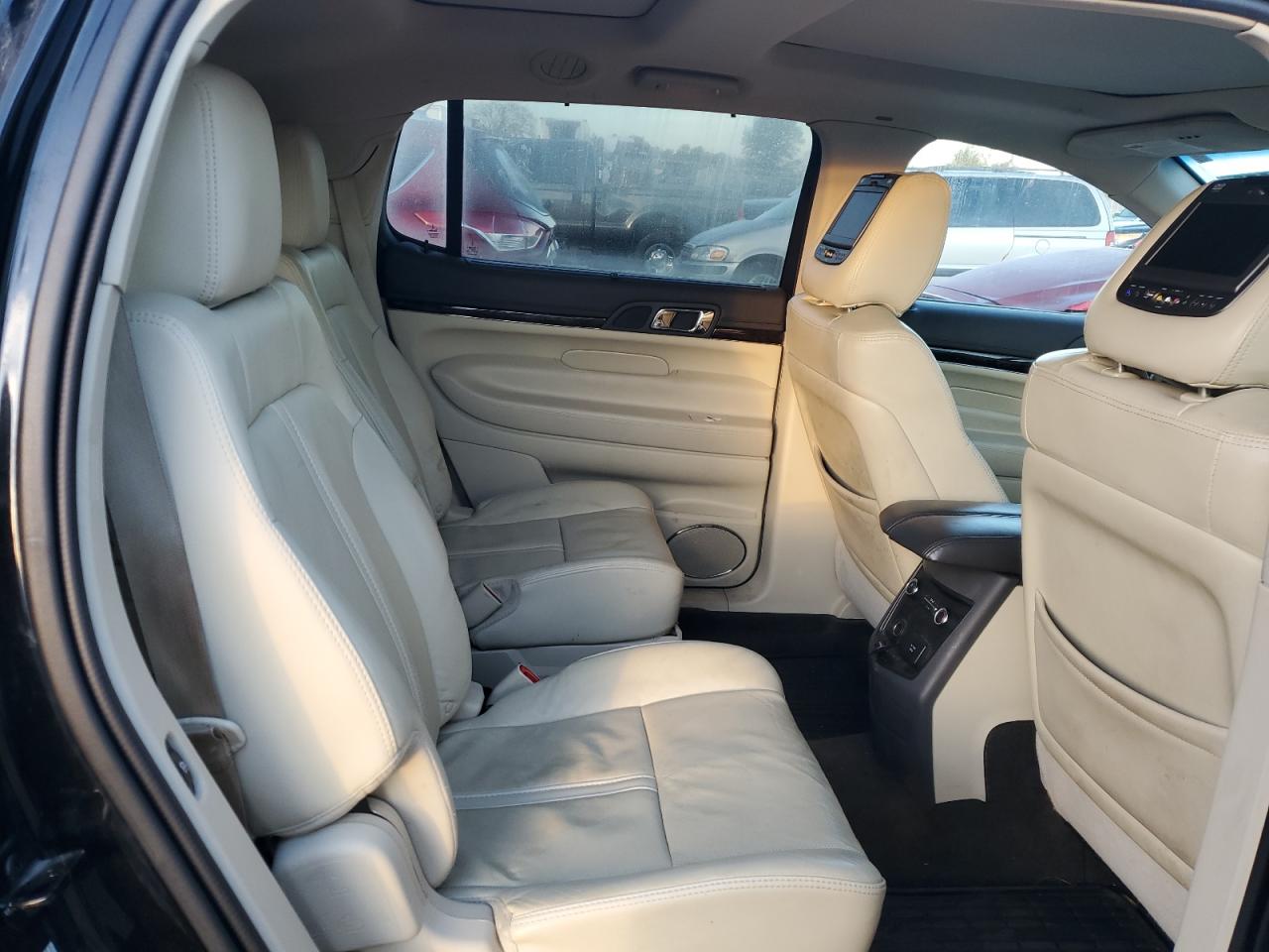 2014 Lincoln Mkt VIN: 2LMHJ5AT4EBL55474 Lot: 82773975