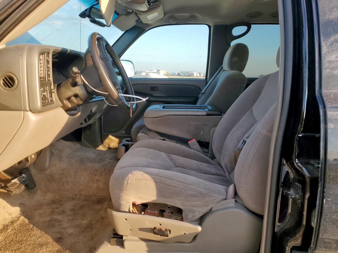 2003 Chevrolet Suburban K1500 VIN: 3GNFK16Z53G154565 Lot: 85582955