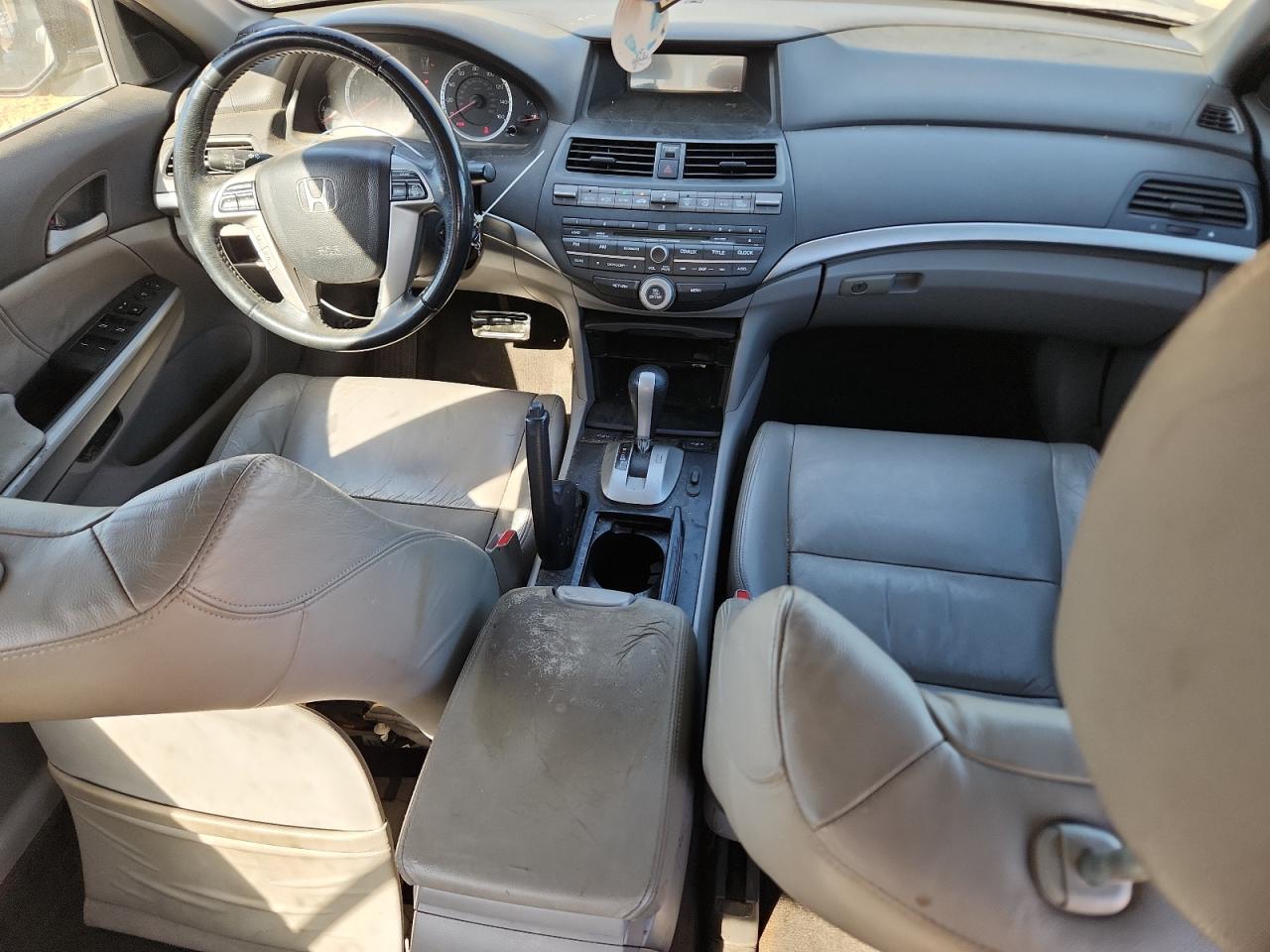 2010 Honda Accord Exl VIN: 1HGCP2F85AA197455 Lot: 82359845