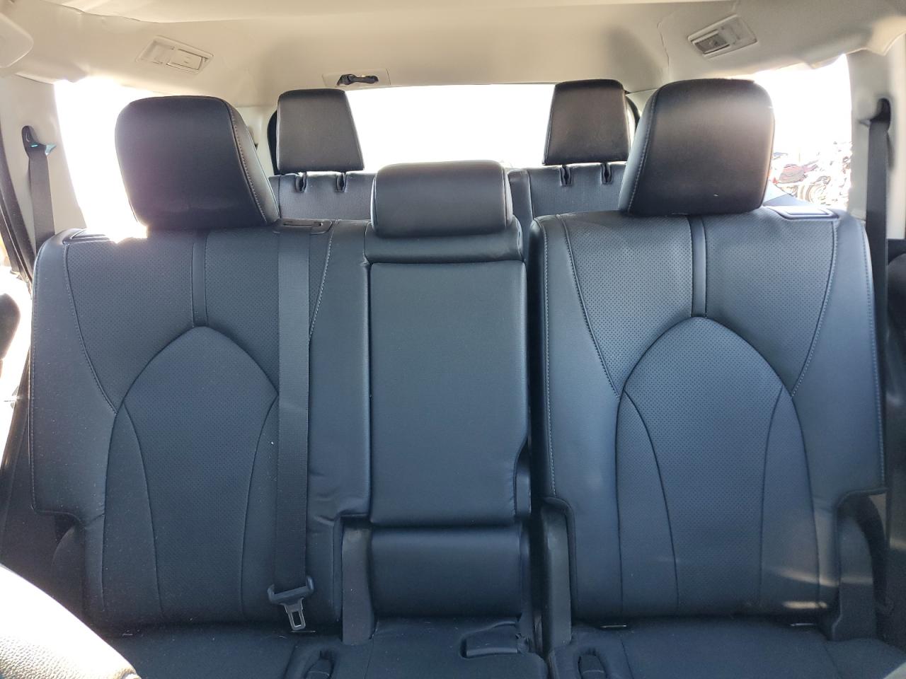 2024 Toyota Grand Highlander Xle VIN: 5TDAAAB52RS043006 Lot: 84996915