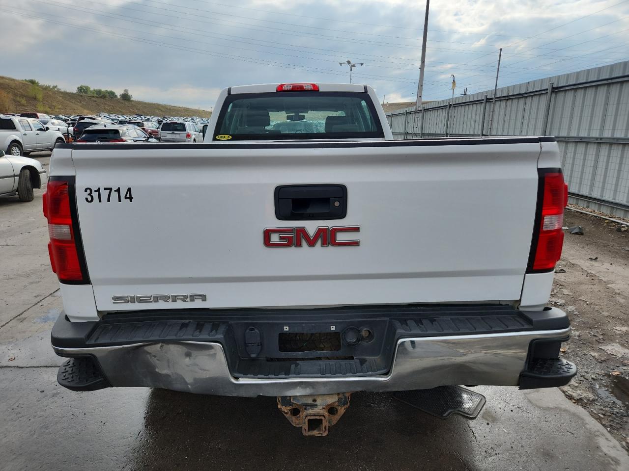 2018 GMC Sierra K2500 Heavy Duty VIN: 1GT12REG2JF131714 Lot: 84949805