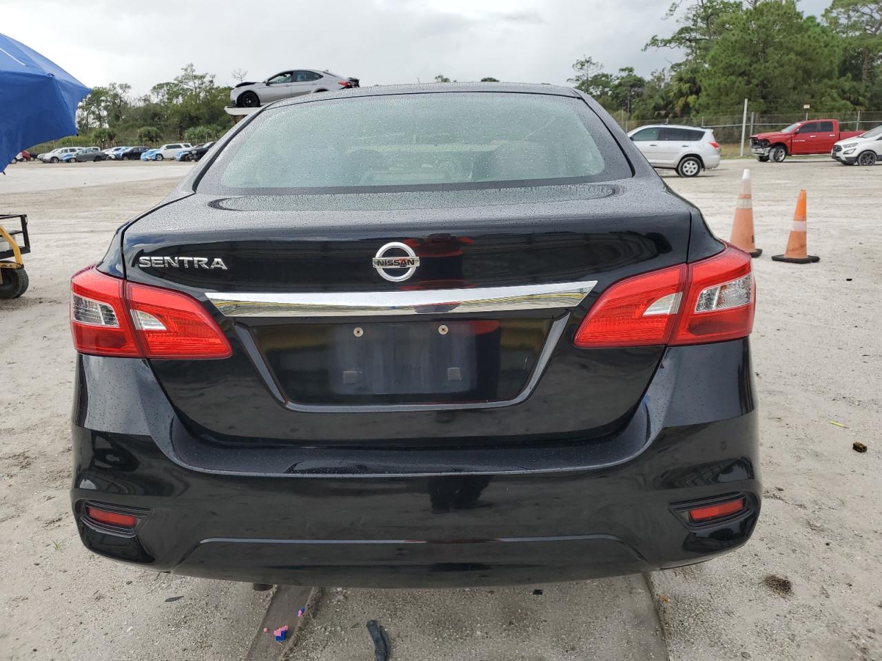 2018 Nissan Sentra S VIN: 3N1AB7AP8JY338372 Lot: 85324785