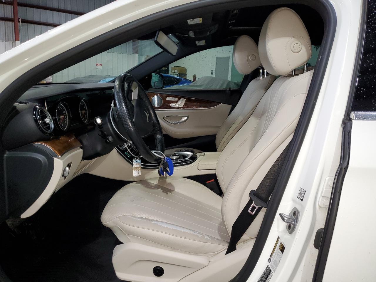 2018 Mercedes-Benz E 300 VIN: WDDZF4JBXJA472494 Lot: 85339485