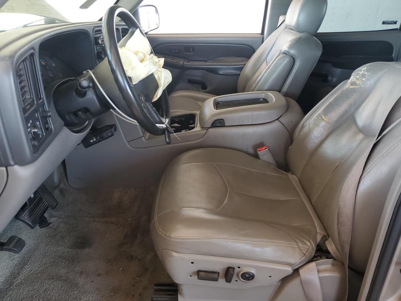 2003 Chevrolet Suburban C1500 VIN: 3GNEC16Z83G290388 Lot: 81971125