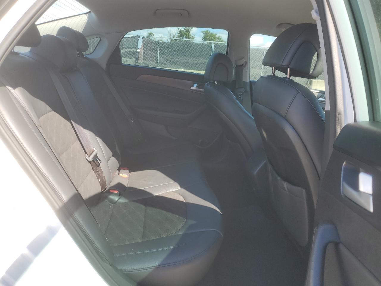 2015 Hyundai Sonata Sport VIN: 5NPE34AF7FH049991 Lot: 87477585