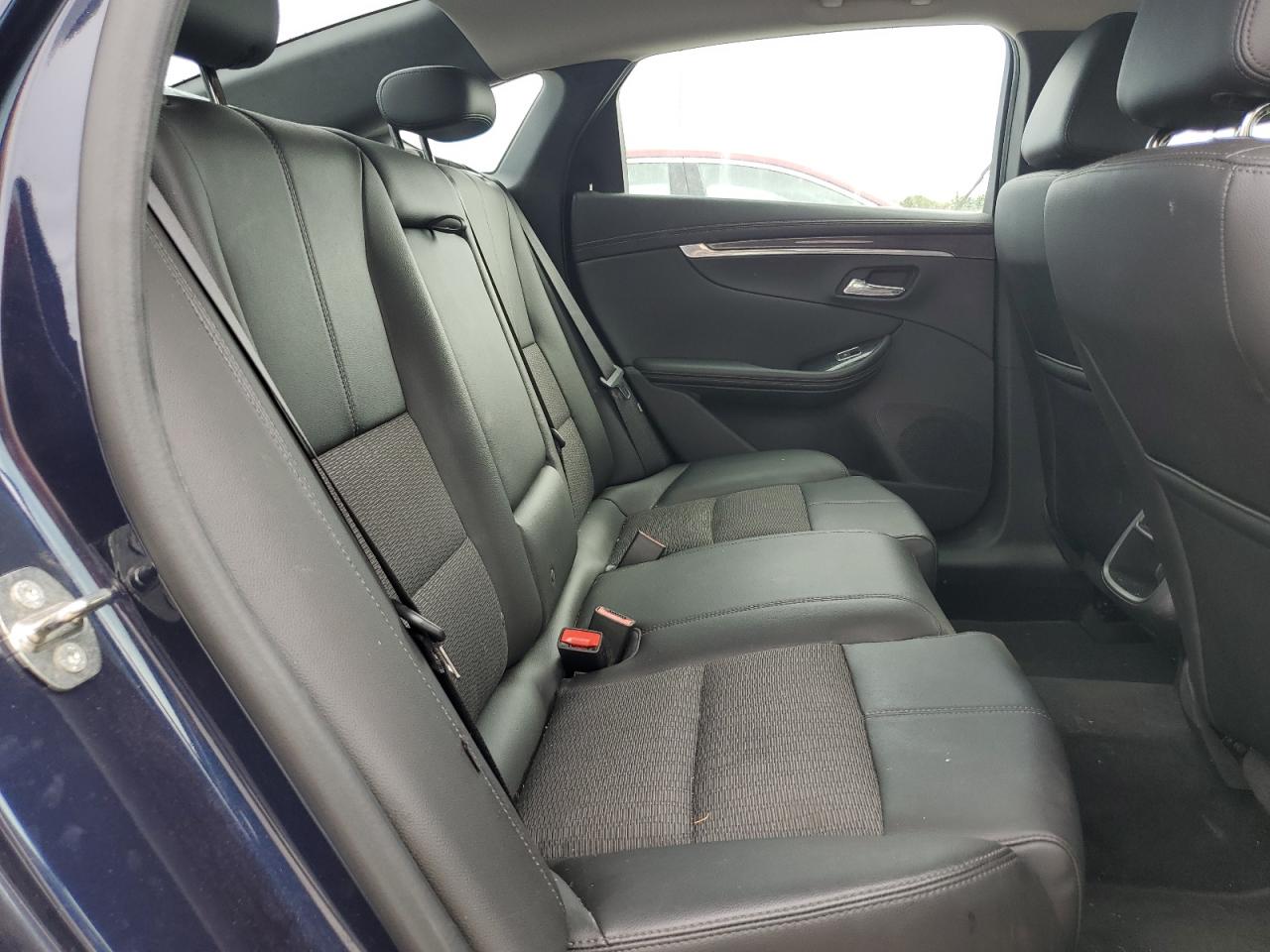 2017 Chevrolet Impala Lt VIN: 2G1105S31H9145115 Lot: 82244985