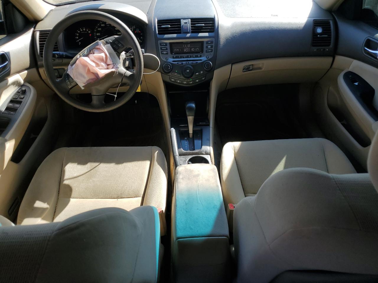 2007 Honda Accord Lx VIN: 1HGCM663X7A007517 Lot: 82318865