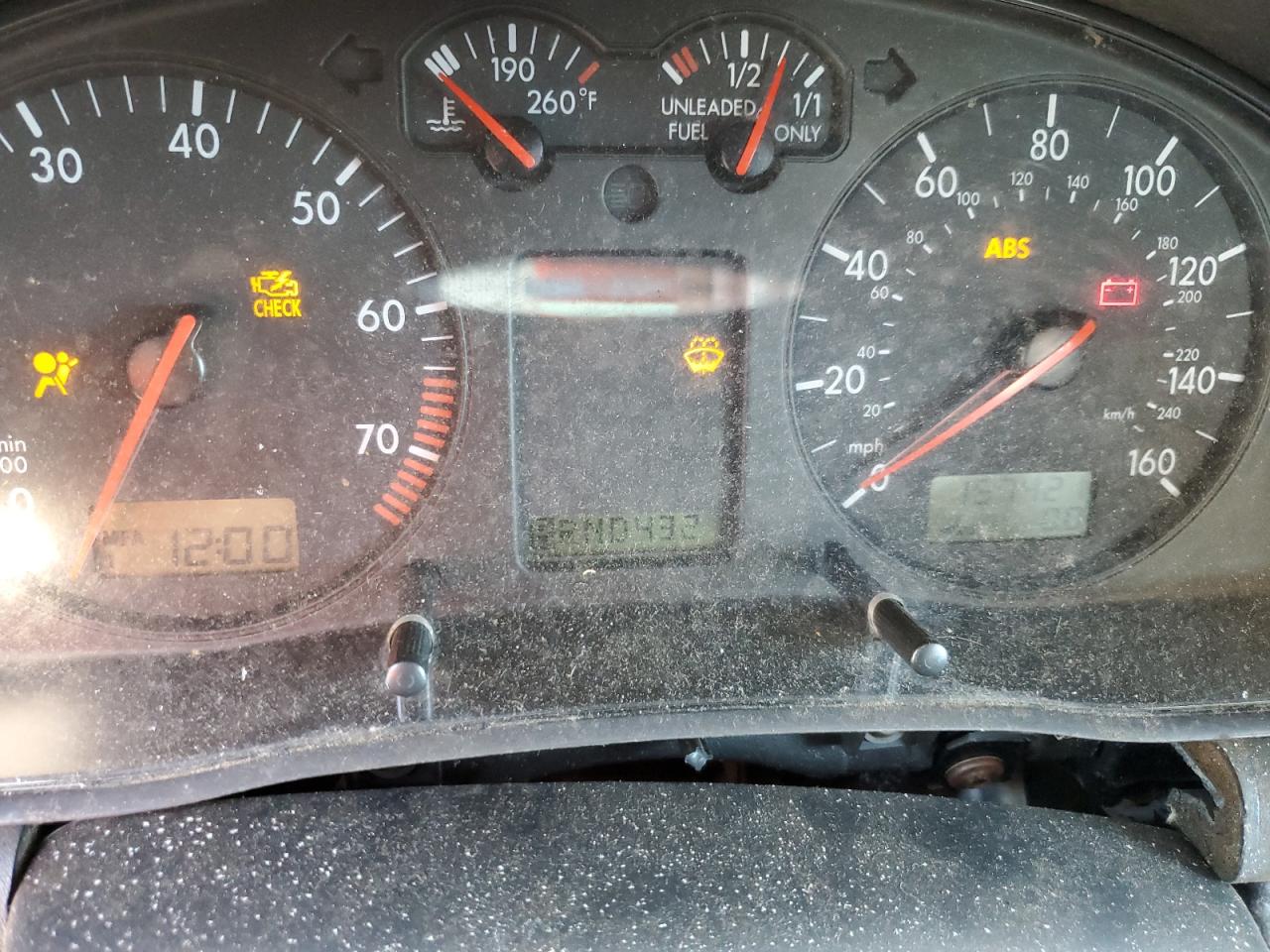 1998 Volkswagen Passat Gls VIN: WVWNA63B5WE377793 Lot: 94365485