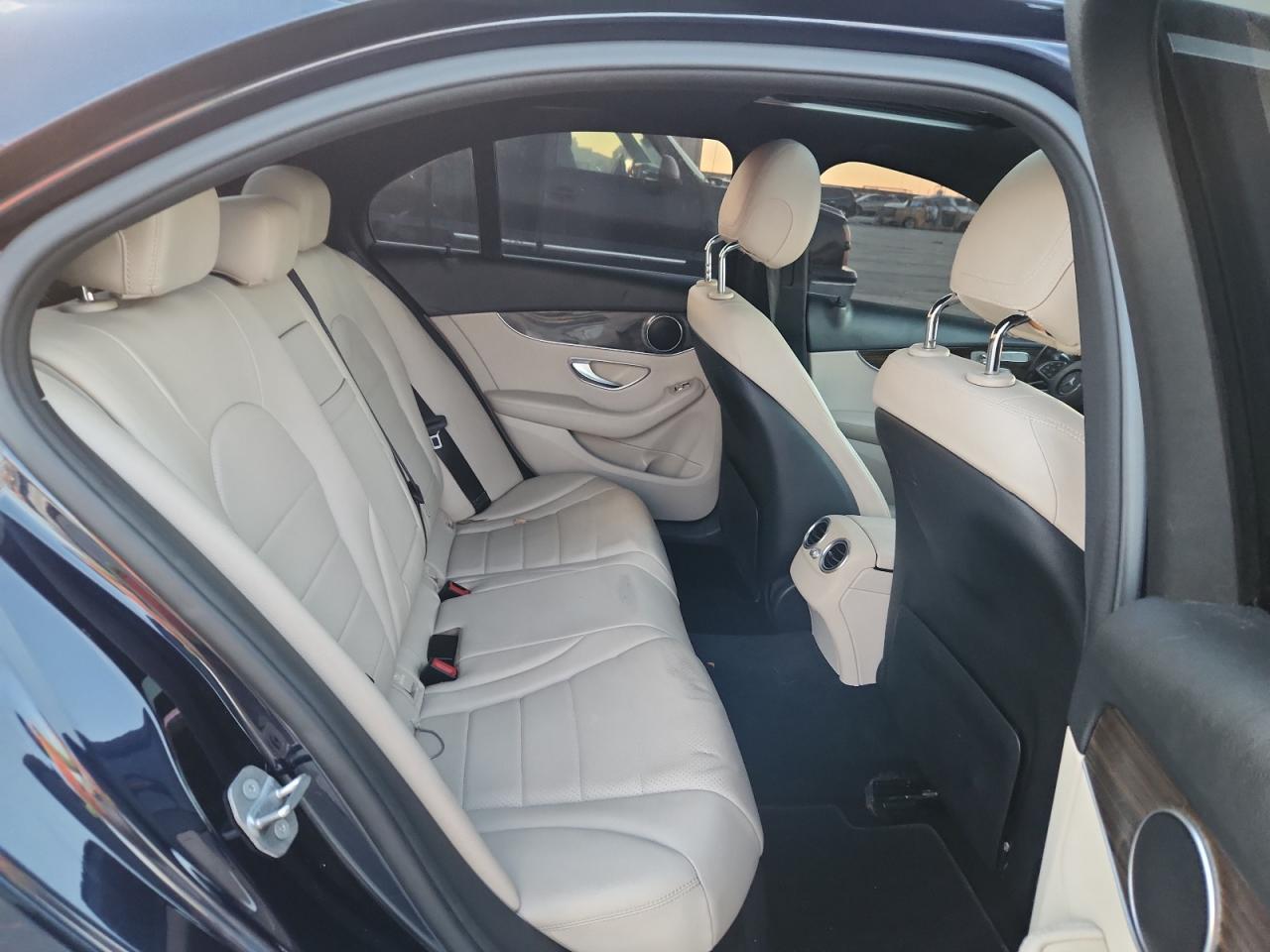 2018 Mercedes-Benz C 300 VIN: 55SWF4JBXJU246037 Lot: 82549015