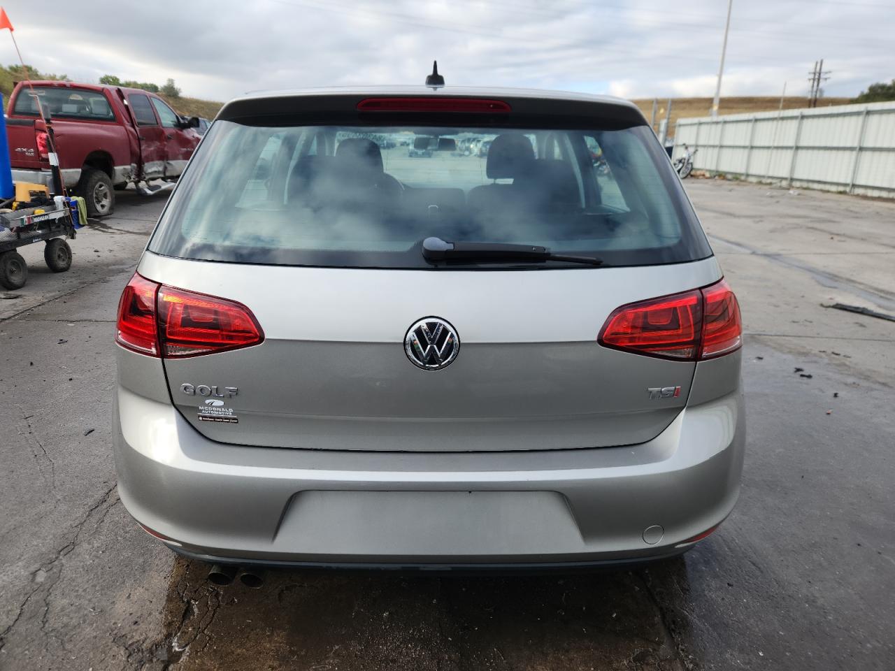 2017 Volkswagen Golf S VIN: 3VW117AU4HM069484 Lot: 84303495