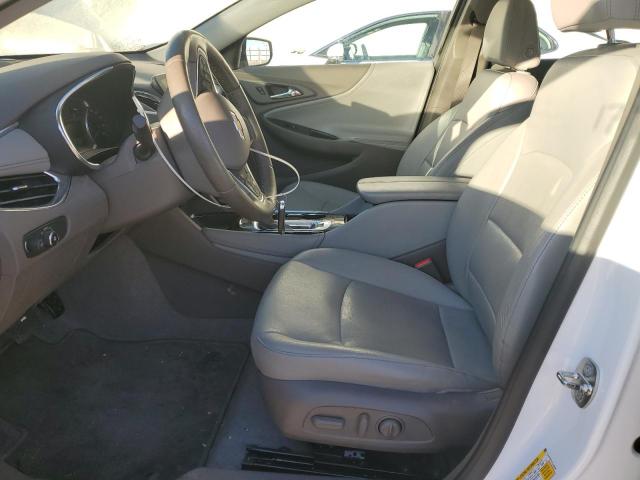  CHEVROLET MALIBU 2018 Белы