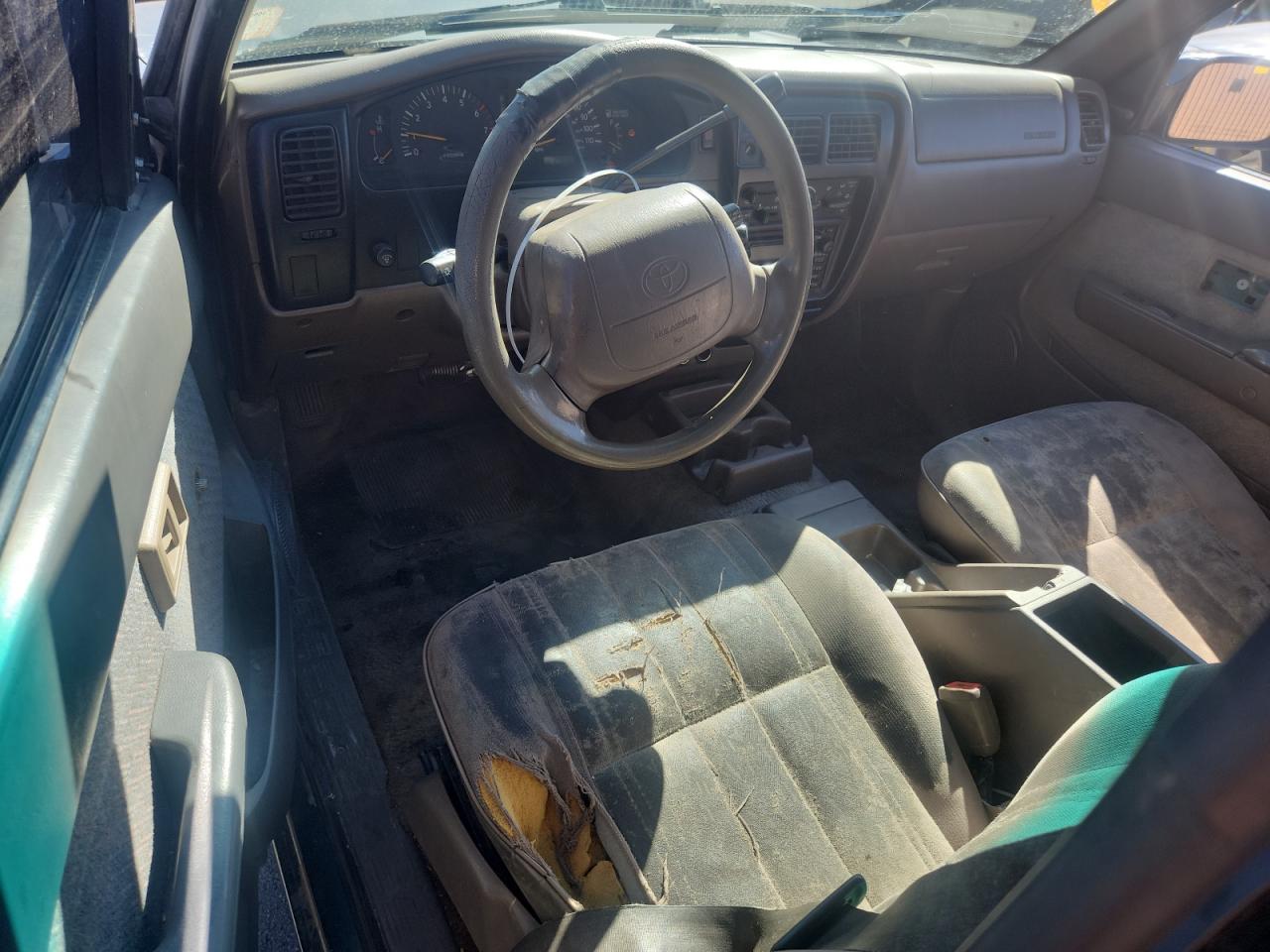 2000 Toyota Tacoma Xtracab VIN: 4TAVL52N8YZ600013 Lot: 85351465