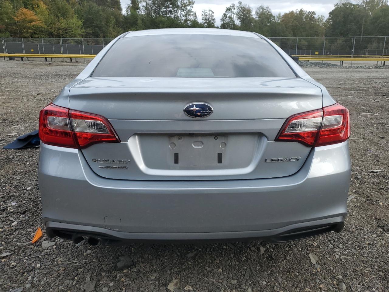 2018 Subaru Legacy 2.5I VIN: 4S3BNAA60J3039268 Lot: 86322515