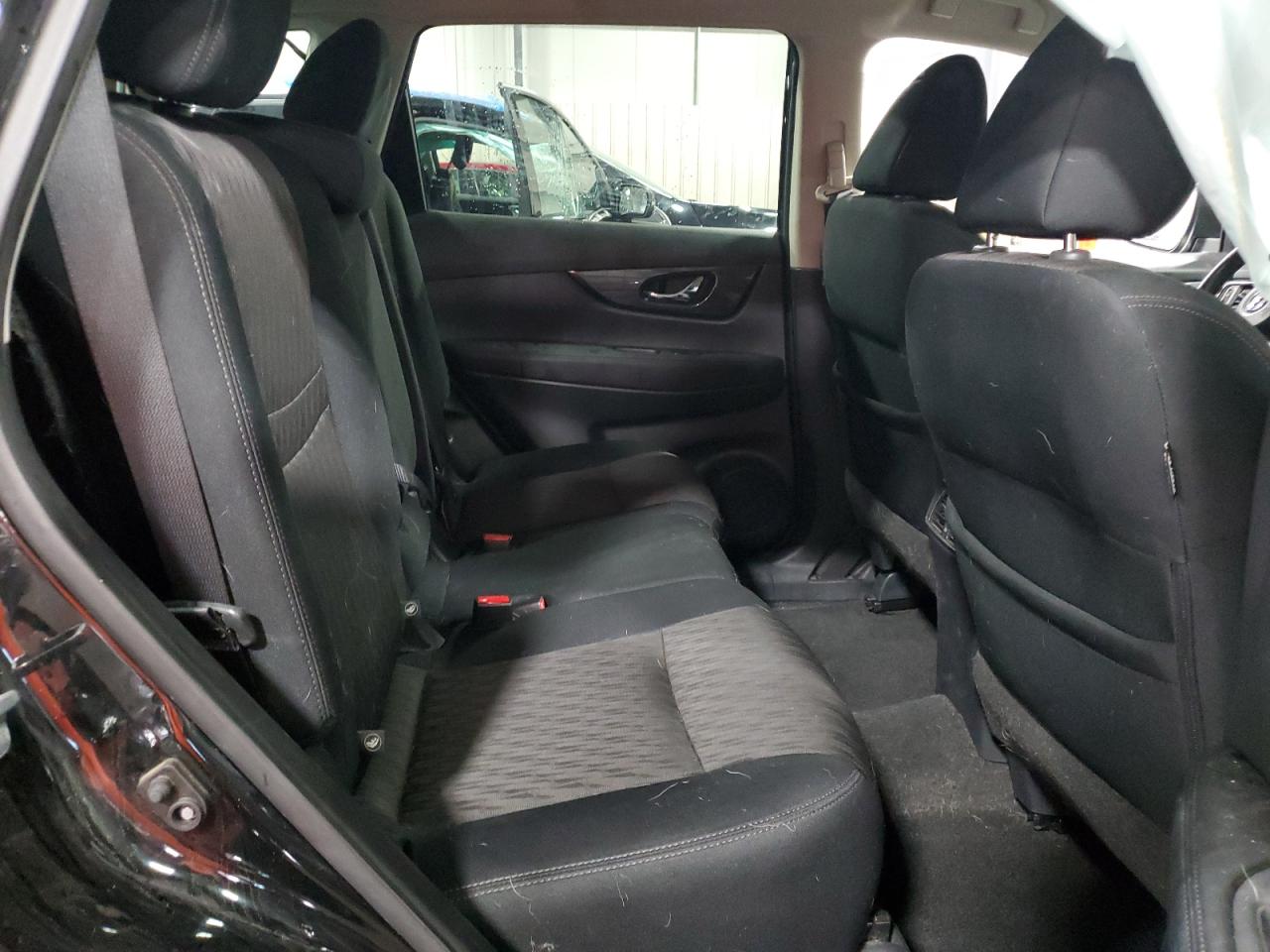 2017 Nissan Rogue Sv VIN: 5N1AT2MV6HC821509 Lot: 84628575