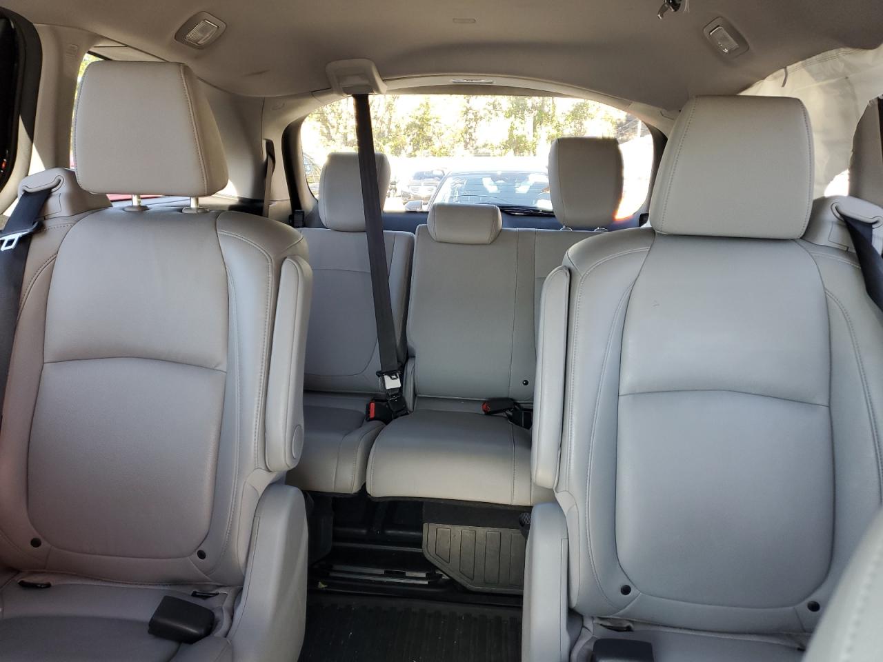 2018 Honda Odyssey Exl VIN: 5FNRL6H75JB043030 Lot: 85926605