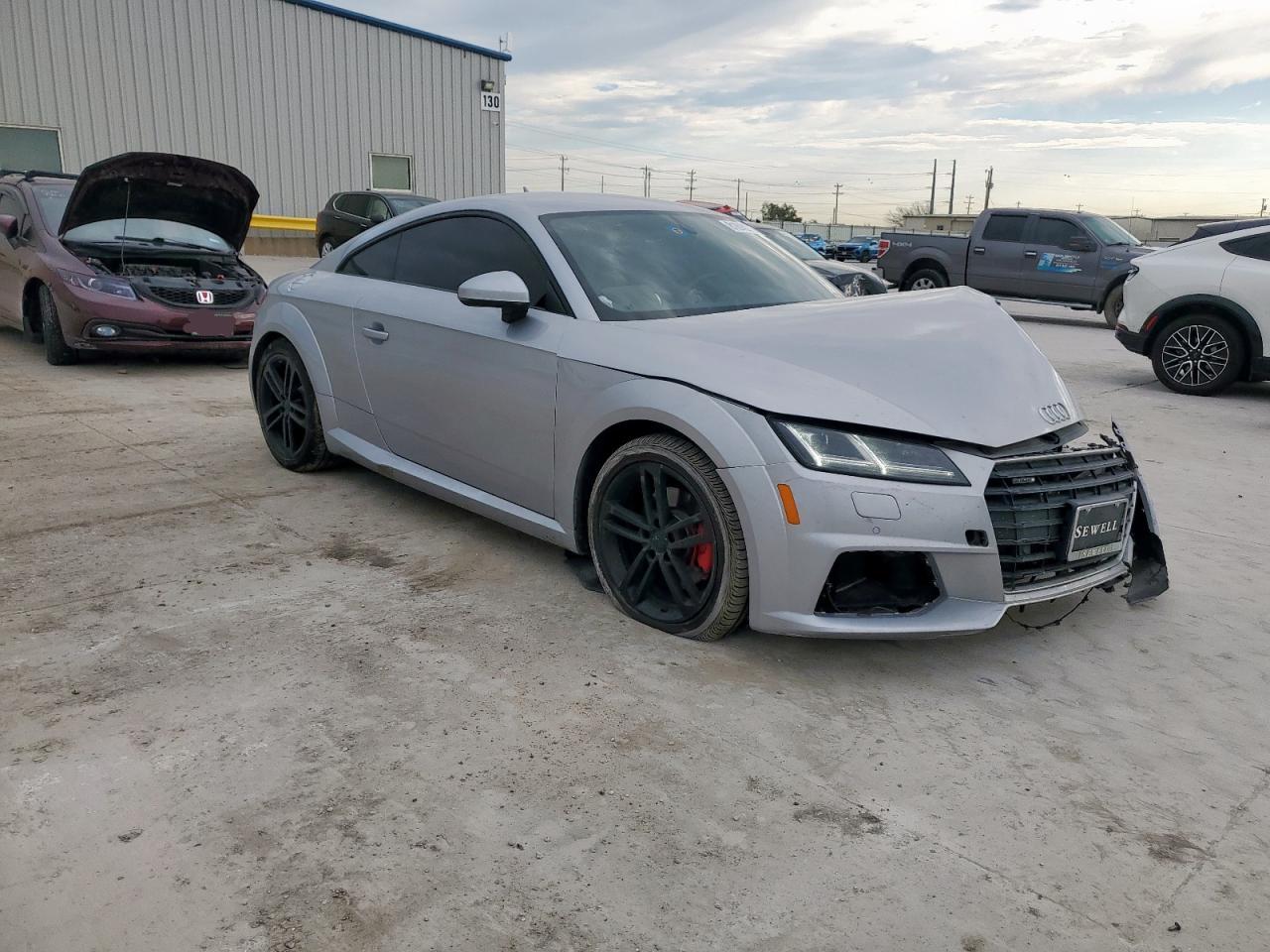 Фото: TRUAEAFV4N1000864