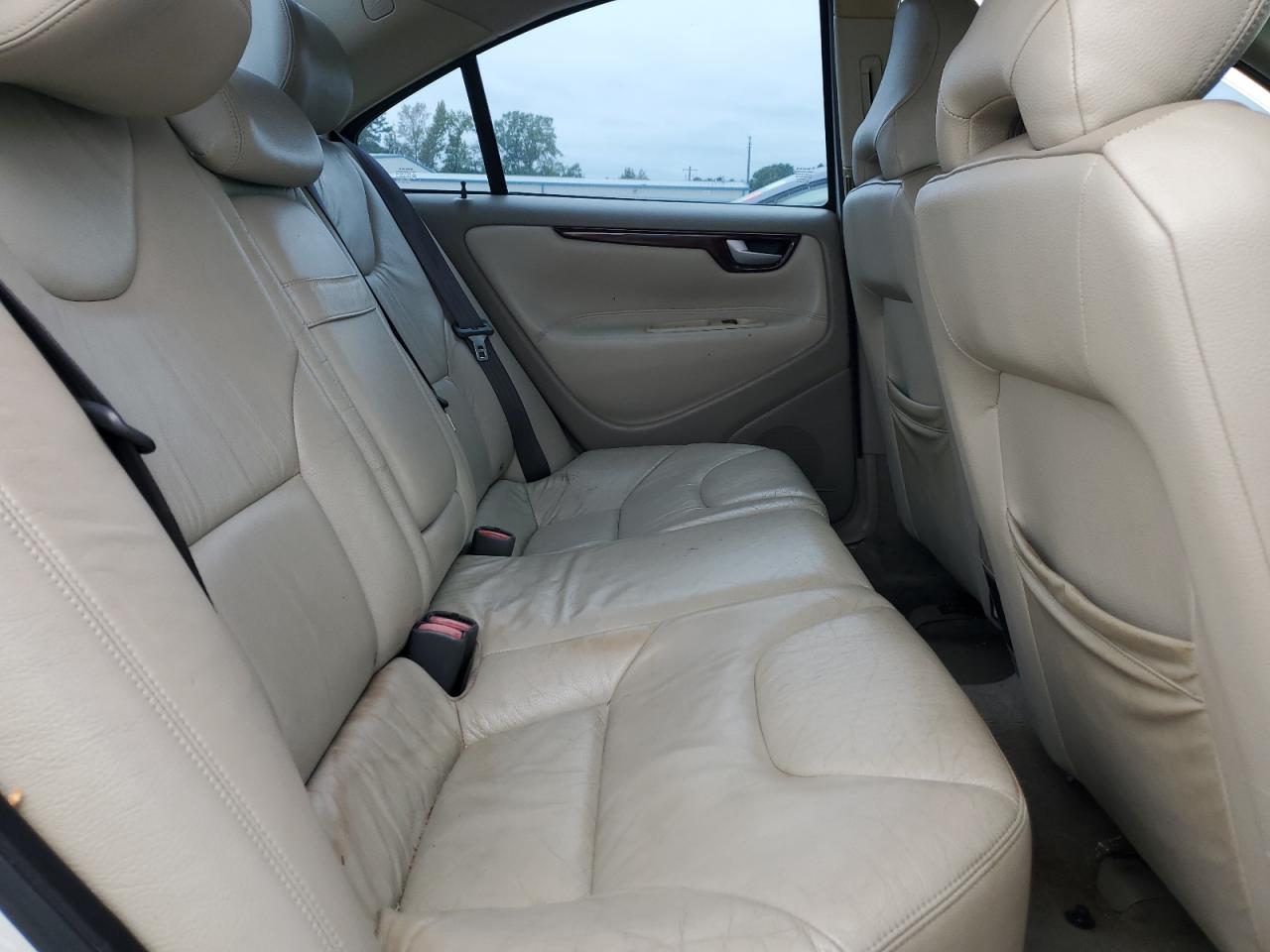 2004 Volvo S60 VIN: YV1RS61T842409008 Lot: 82371015