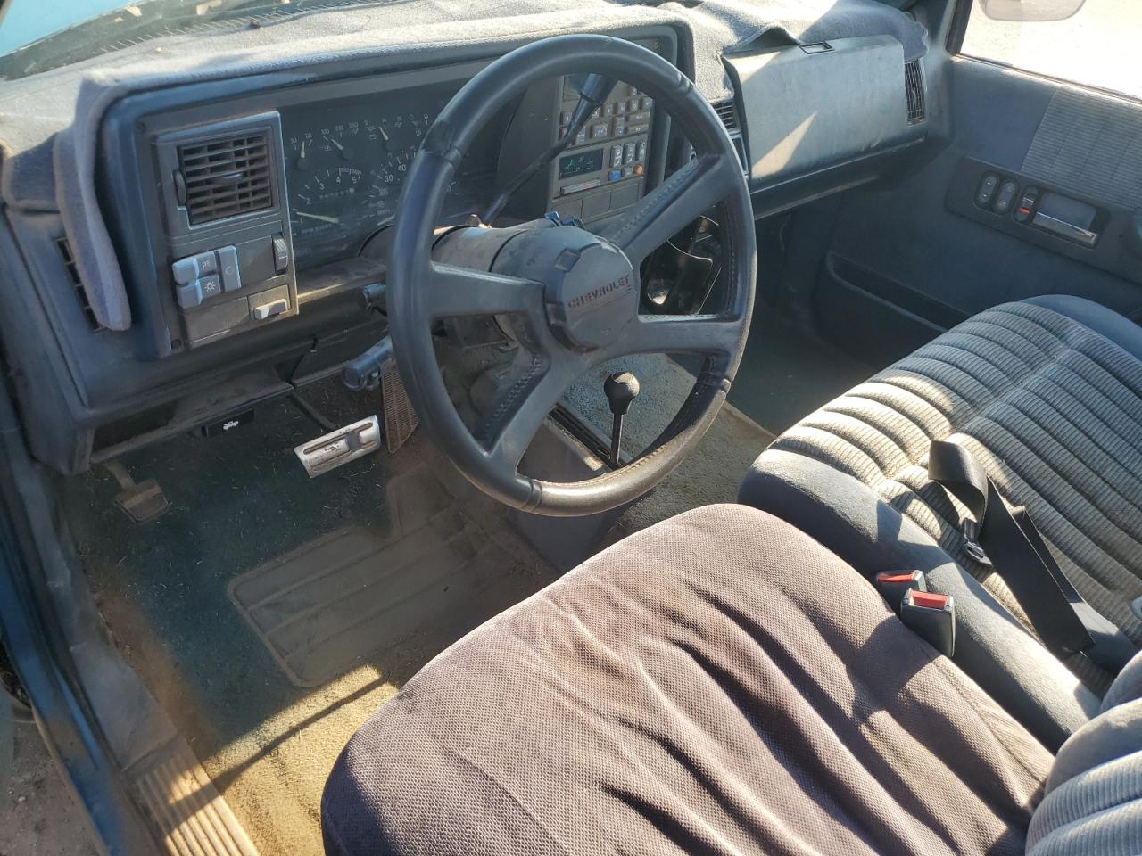 1992 Chevrolet Gmt-400 K1500 VIN: 1GCEK14K6NZ177429 Lot: 84811105