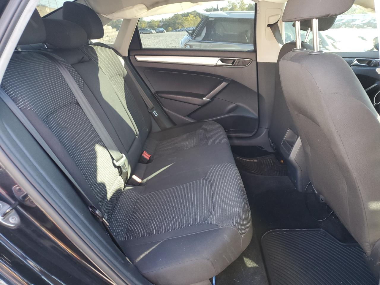 2017 Volkswagen Passat S VIN: 1VWAT7A37HC054156 Lot: 85108585