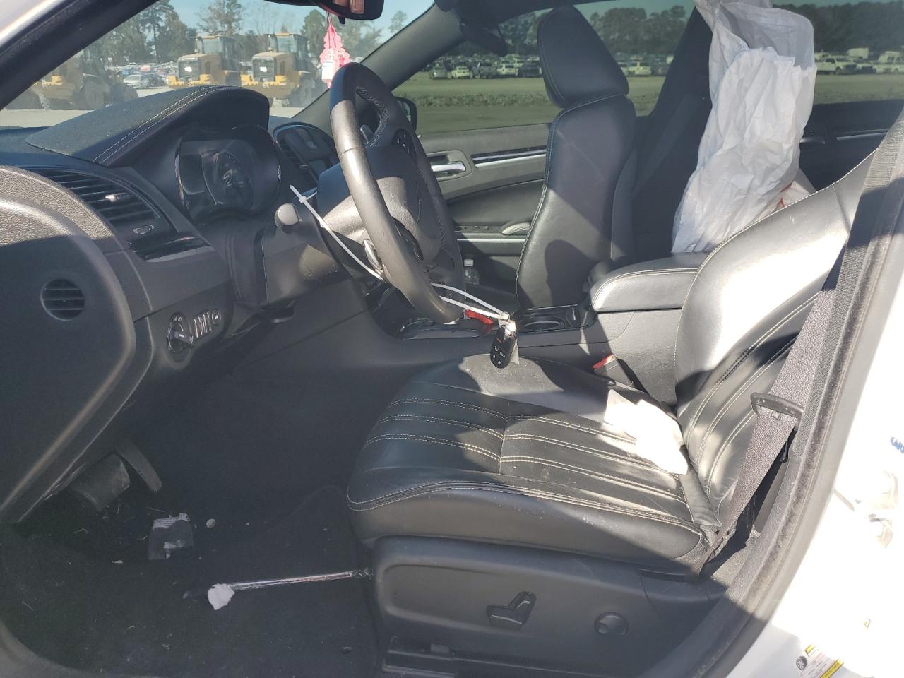 2023 Chrysler 300 S VIN: 2C3CCABG0PH616697 Lot: 82718185