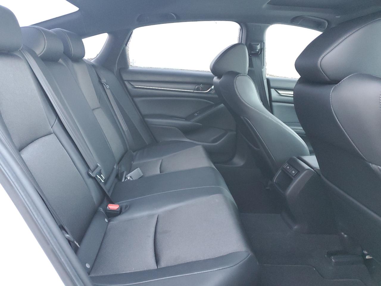 2021 Honda Accord Sport VIN: 1HGCV1F33MA803263 Lot: 87230175