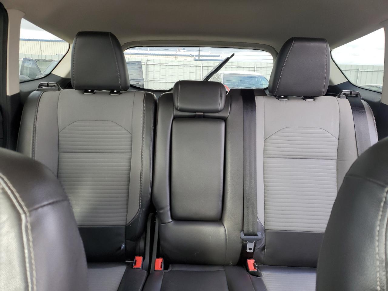 2017 Ford Escape Se VIN: 1FMCU0GD6HUA69950 Lot: 90089705