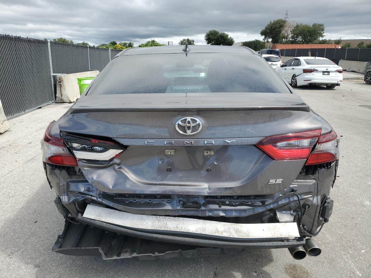 2022 Toyota Camry Se VIN: 4T1T11AK8NU683108 Lot: 85118015