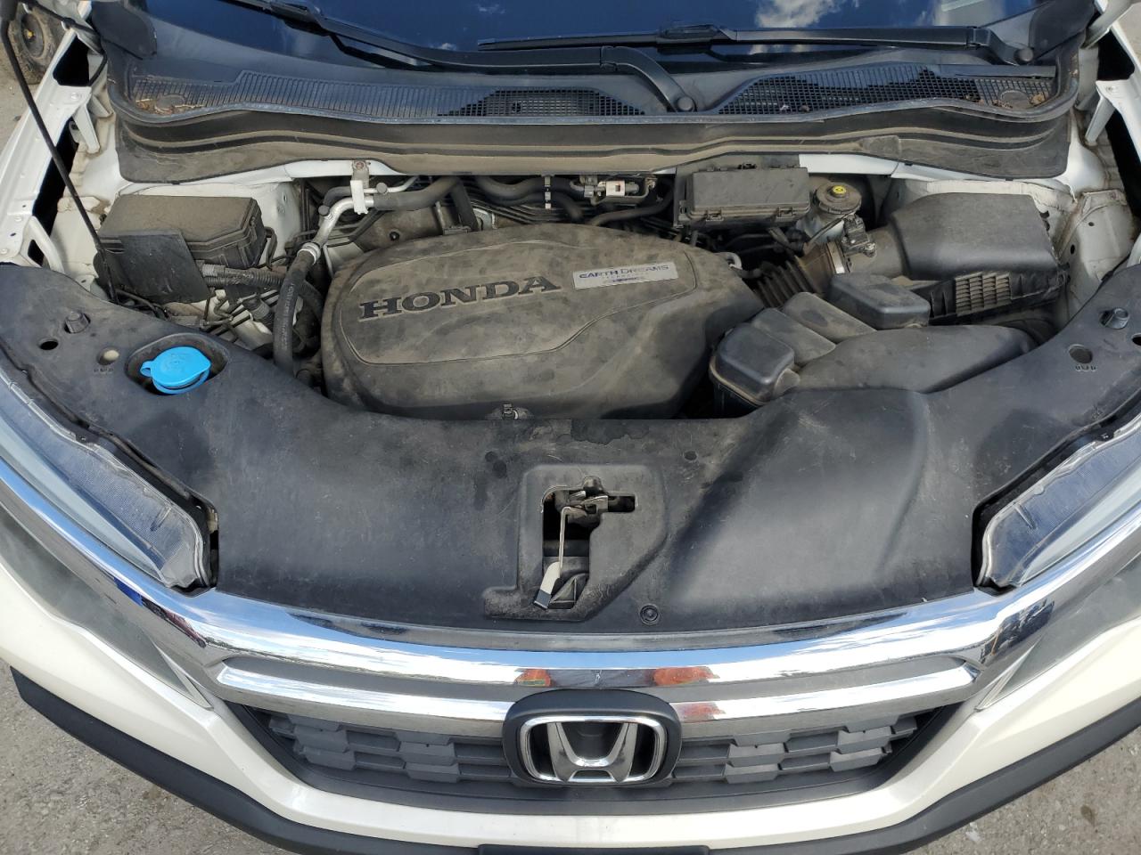 2017 Honda Ridgeline Rtl VIN: 5FPYK3F64HB012165 Lot: 85113315